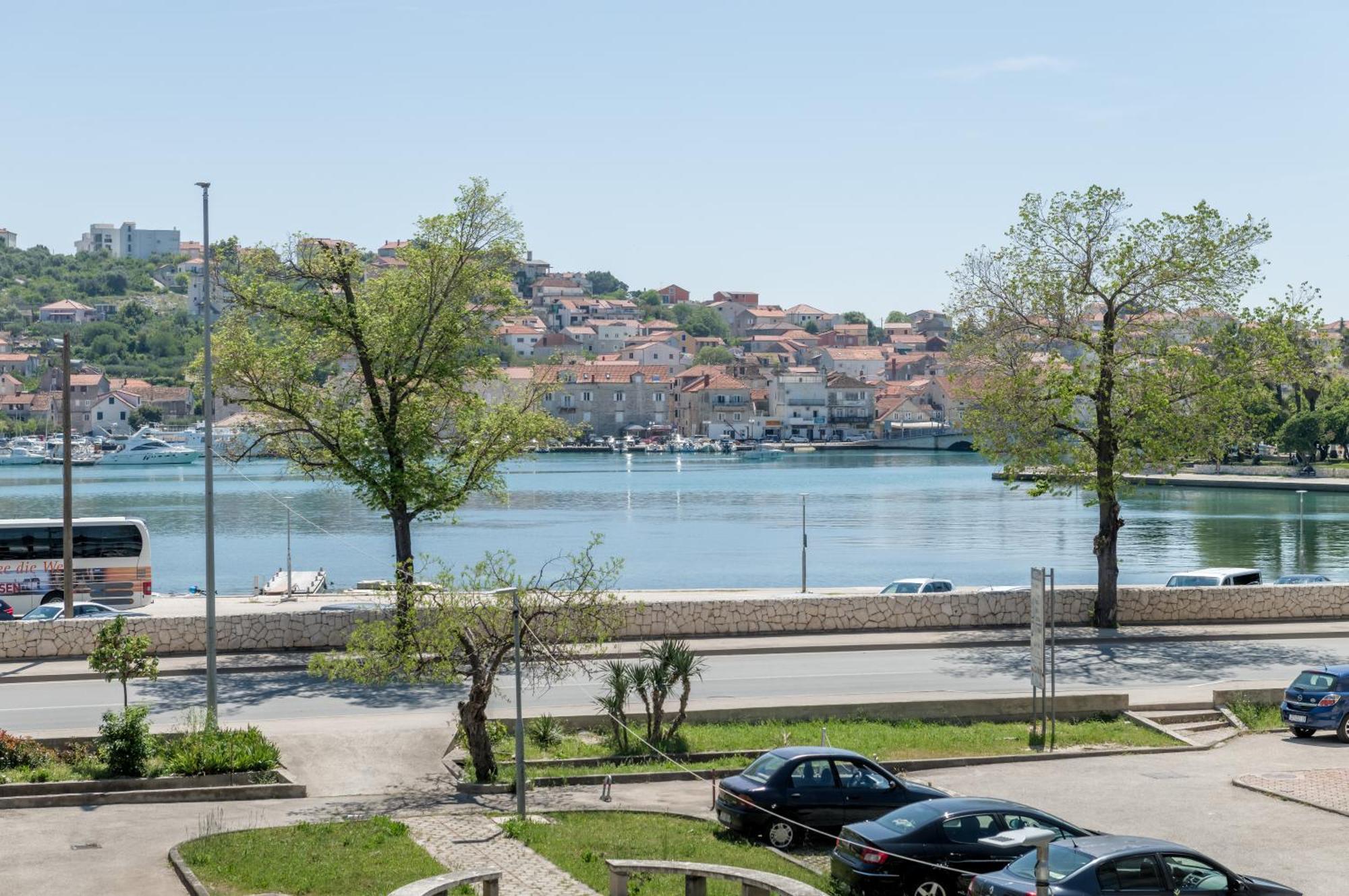 Apartman Casa Vecchia Trogir Kültér fotó